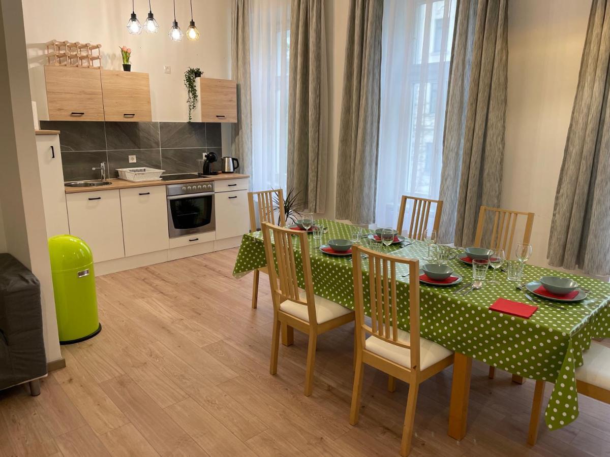 Gesamte Unterkunft für 6 Personen Wien Exterior foto